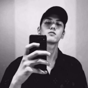 日本女孩和公公操小伙
