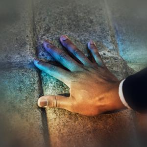 日本女孩和公公操小伙
